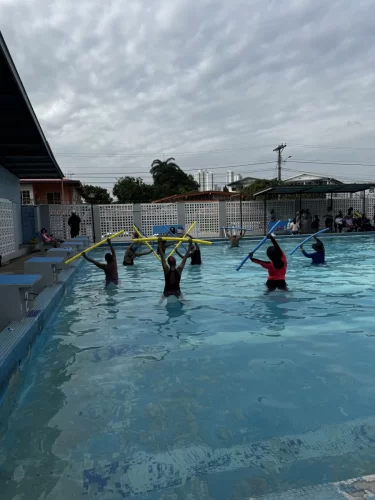 Galería del Curso de Natación – Junta Comunal de Parque Lefevre