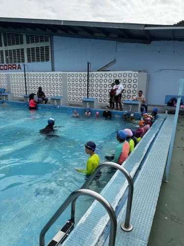Galería del Curso de Natación – Junta Comunal de Parque Lefevre