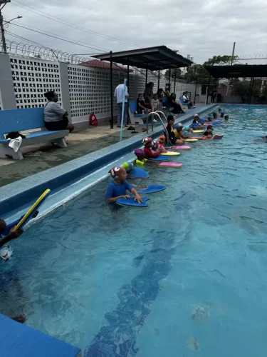 Galería del Curso de Natación – Junta Comunal de Parque Lefevre