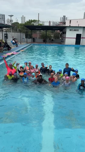 Galería del Curso de Natación – Junta Comunal de Parque Lefevre