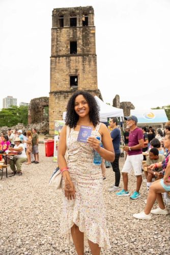 e9c30d32-fbff-46d5-b33f-9e48ff4066e0