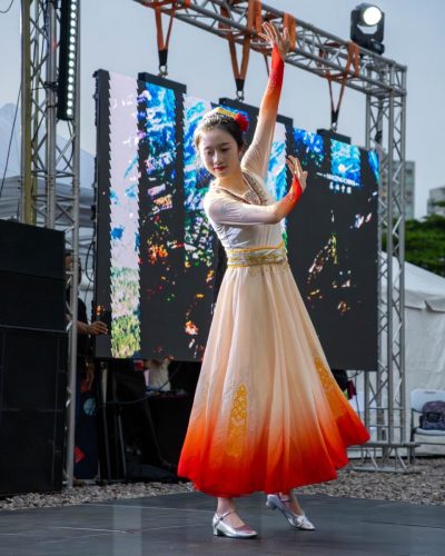 fc4374ad-f62d-4b60-9ab6-3116893a4641